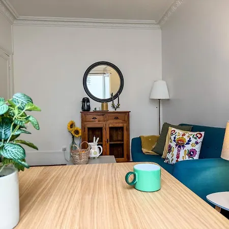 Apartment Parisien Elegant & Calme